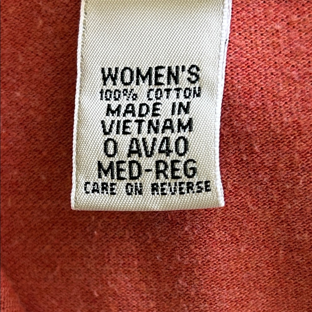 L.L. Bean Women's Coral/Peach Sleeveless Polo Tee - Picture 3 of 9